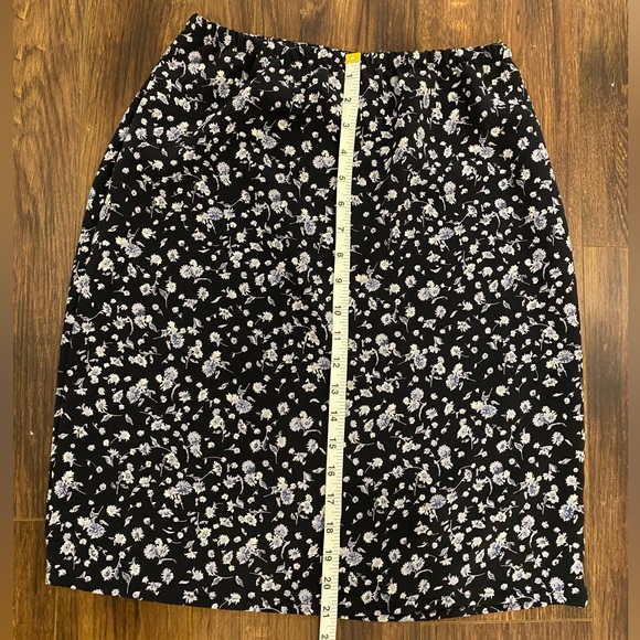 Vintage floral high waisted mini skirt, size small east west fashions - Picture 3 of 7